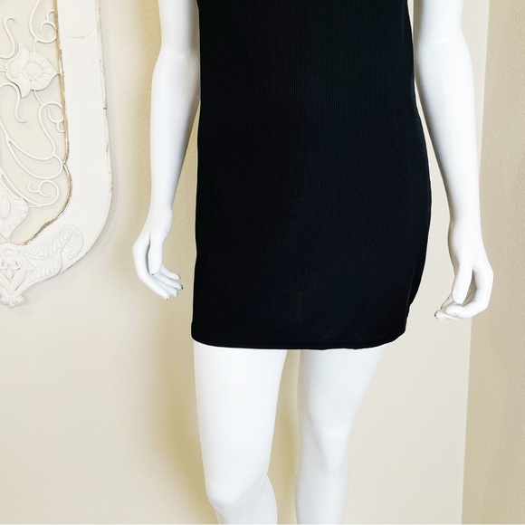 I Saw It First | Women's Black Ribbed Mockneck Shirt Dress | Size: 6 - Picture 4 of 7